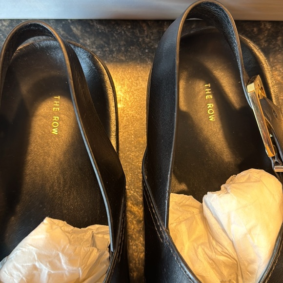 The Row Crossover Strap Sandal - Picture 11 of 12